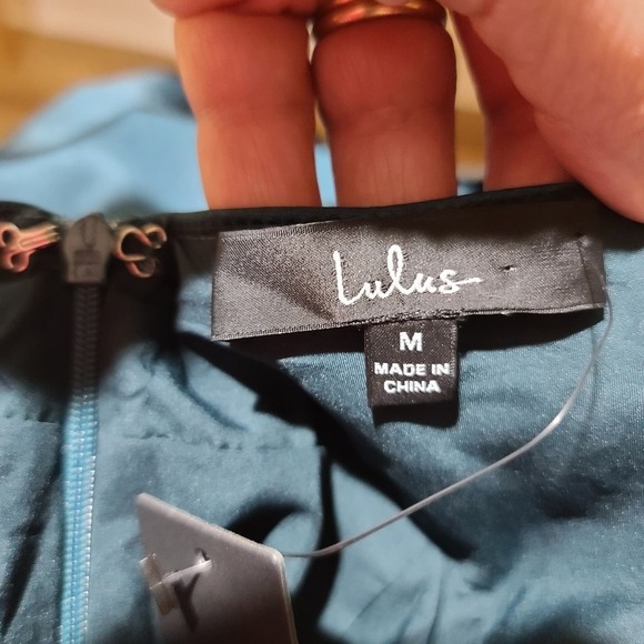 NWT Lulus Hot Night Out Teal Green Satin Surplice Faux Wrap Dress size Medium - Picture 8 of 8